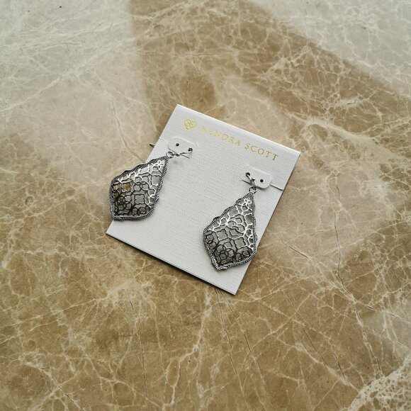NEW Kendra Scott Silver Filigree Mix Addie Earrings - Picture 1 of 3